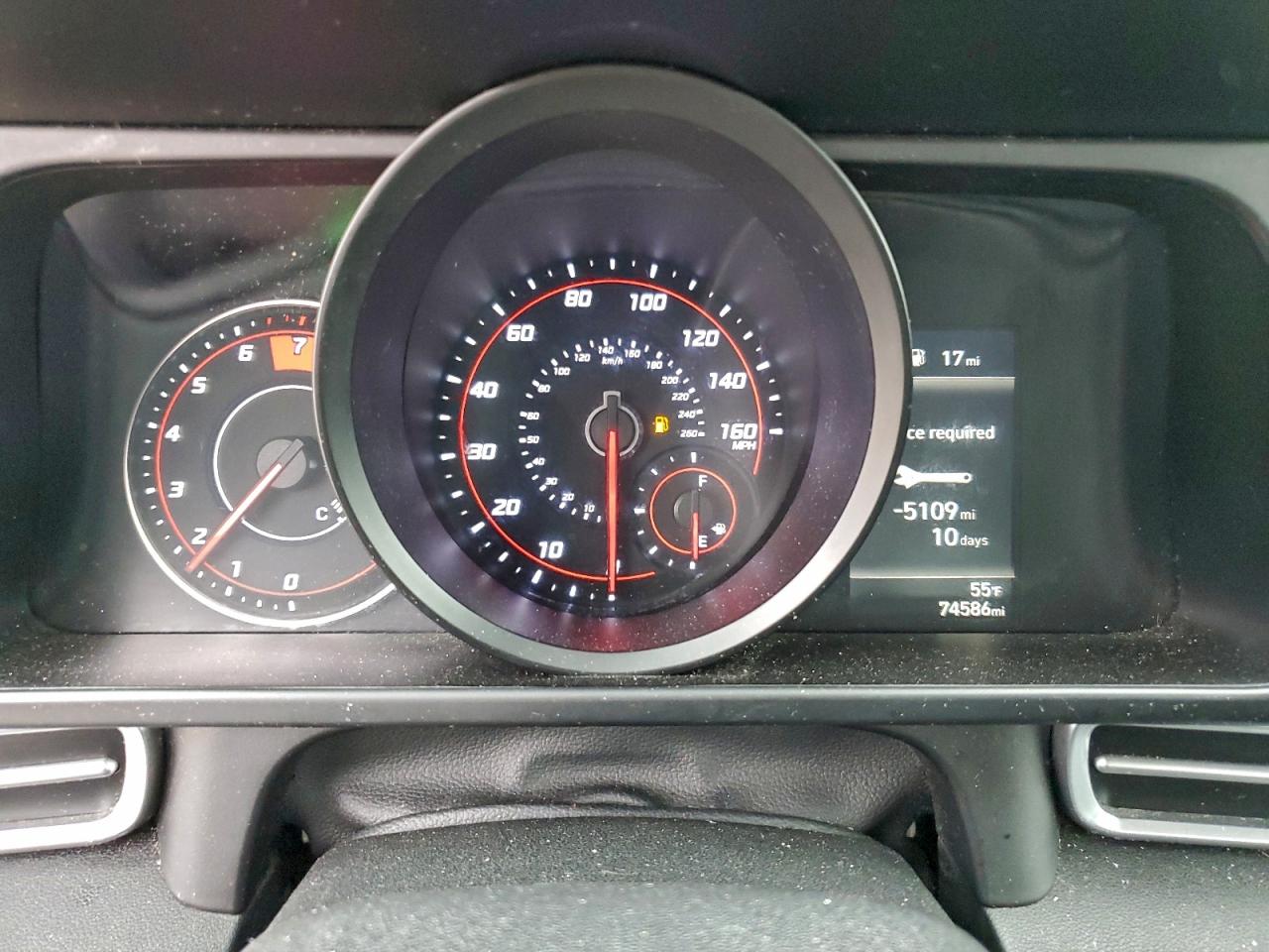 2021 HYUNDAI ELANTRA SEL photo 9