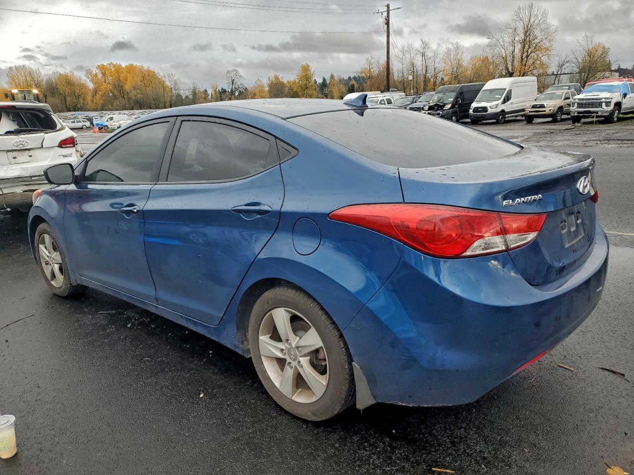 2013 HYUNDAI ELANTRA GLS photo 4