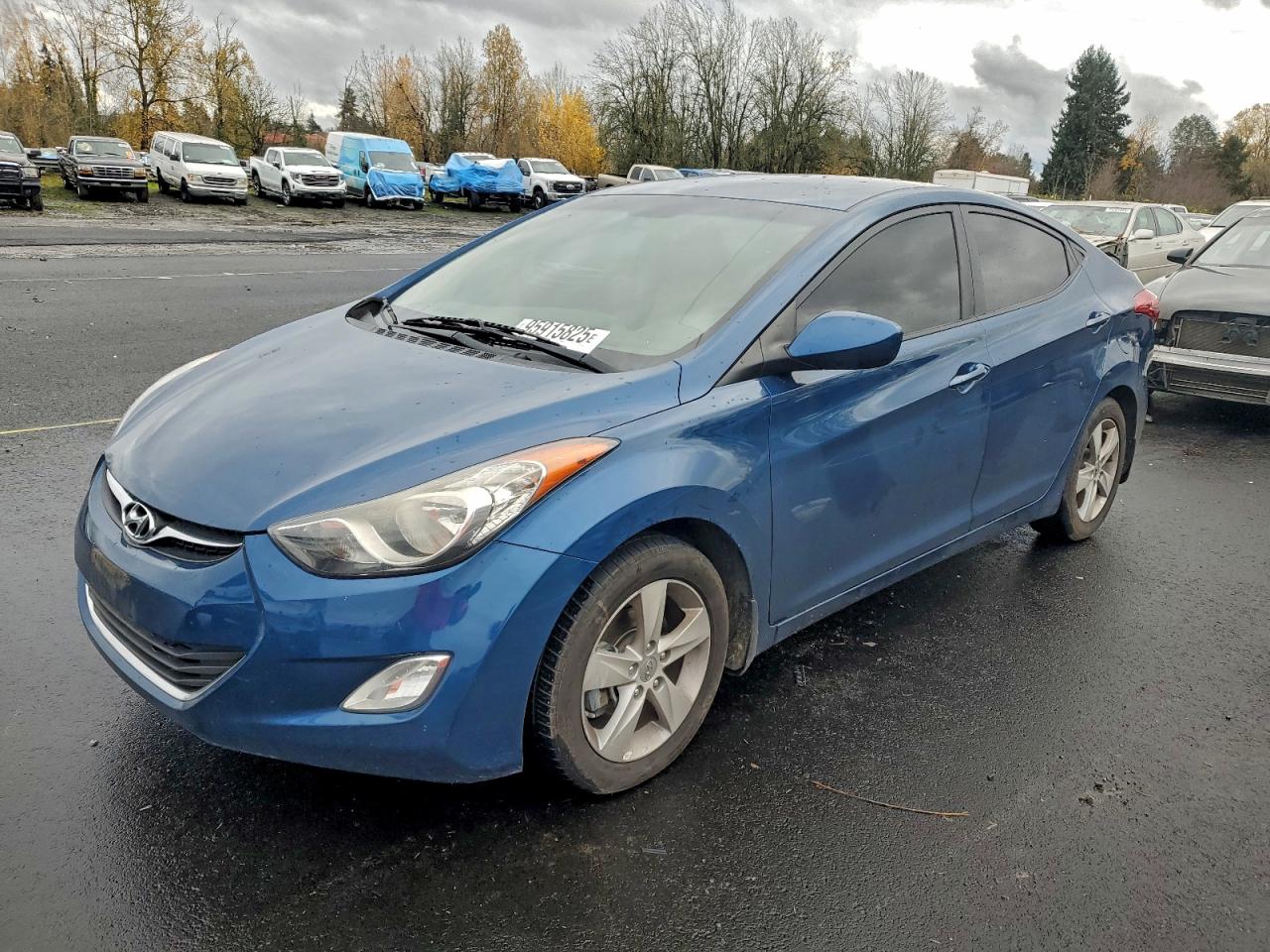 2013 HYUNDAI ELANTRA