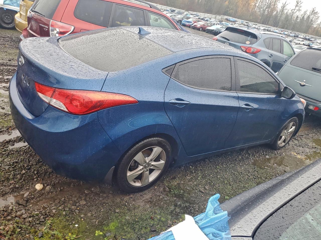 2013 HYUNDAI ELANTRA GLS photo 7