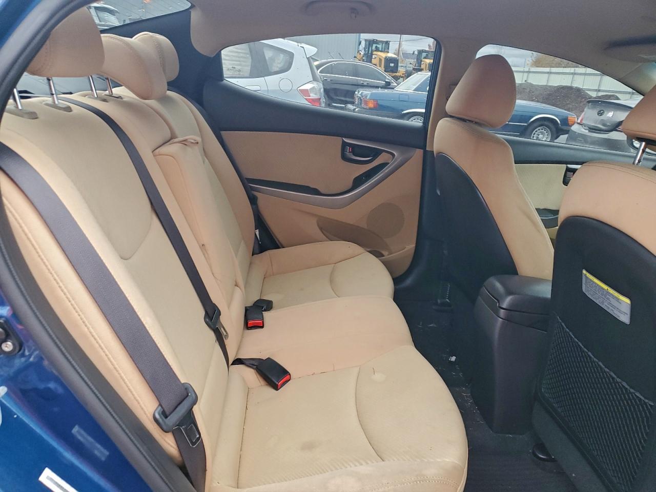 2013 HYUNDAI ELANTRA GLS photo 28