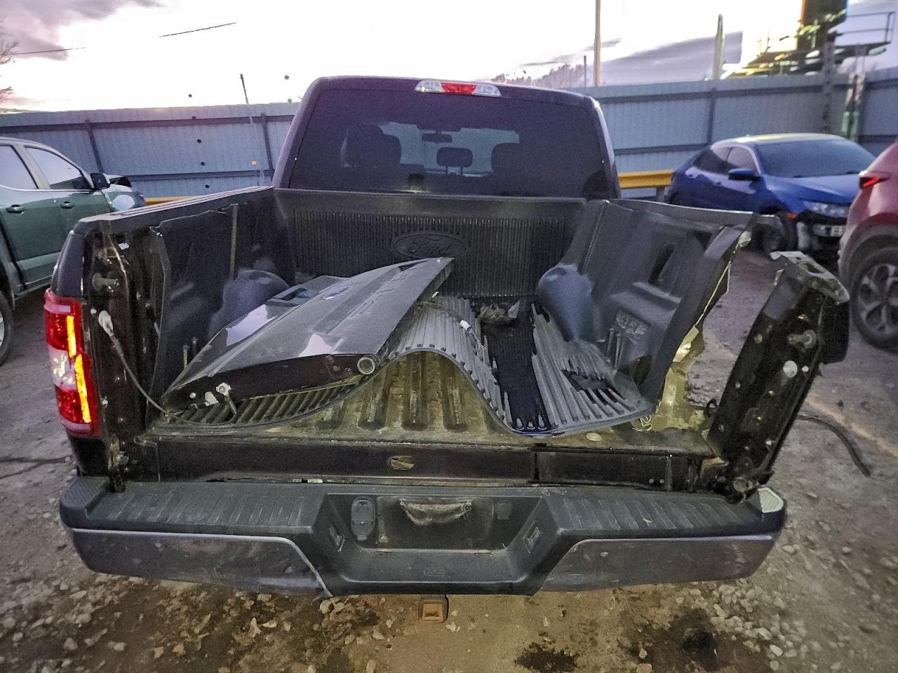 2018 FORD F150 SUPERCREW photo 16