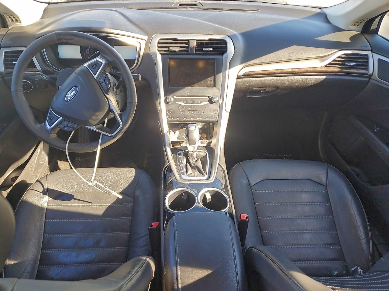 2013 FORD FUSION SE photo 8