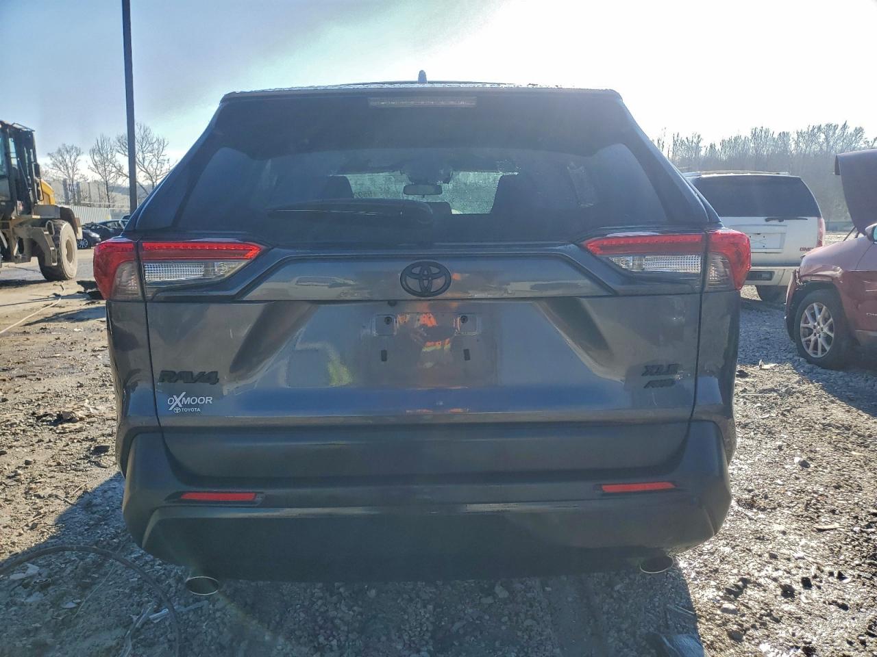 2022 TOYOTA RAV4 XLE photo 16