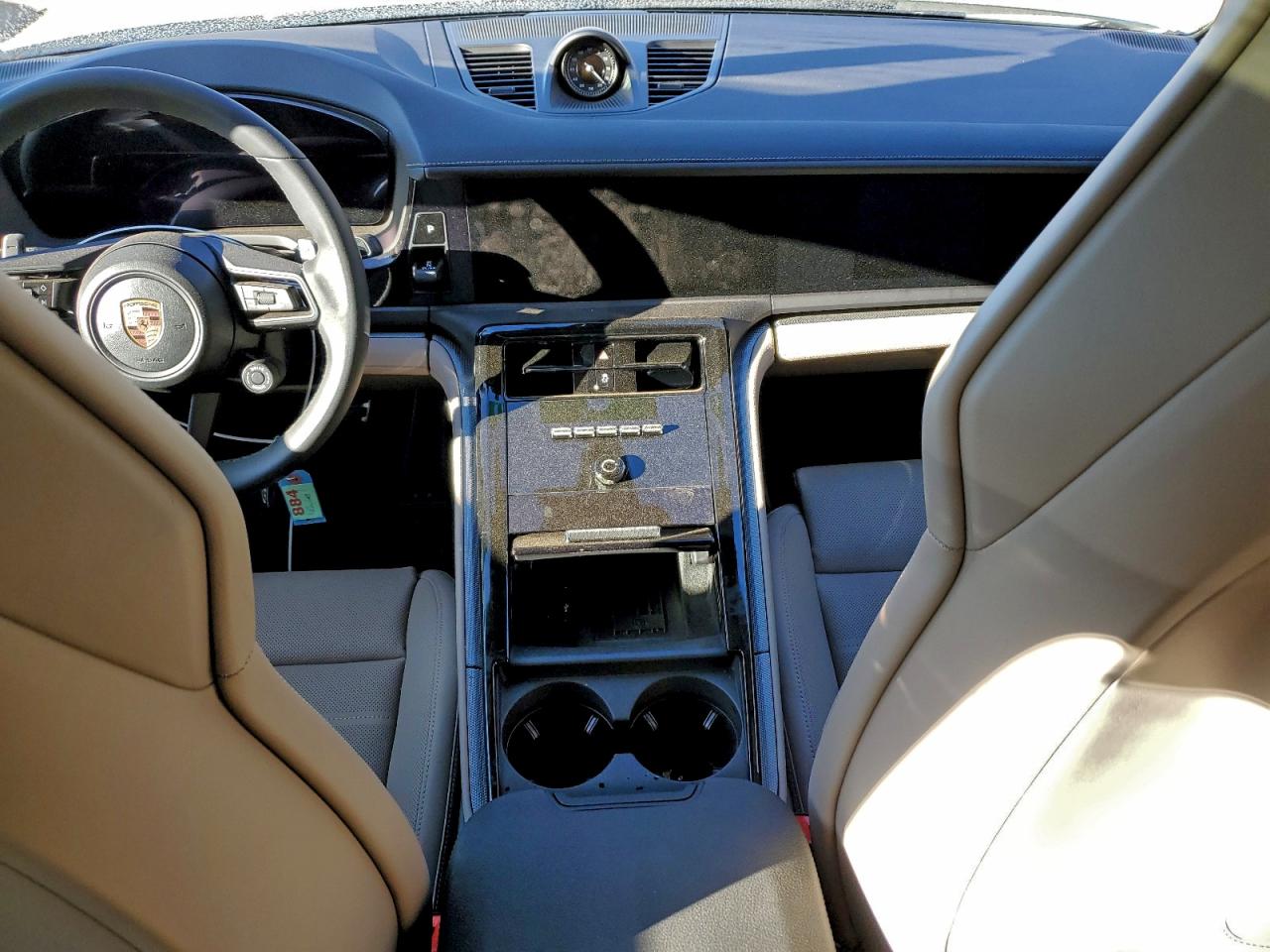 2025 PORSCHE PANAMERA 4 E-HYBRID photo 8