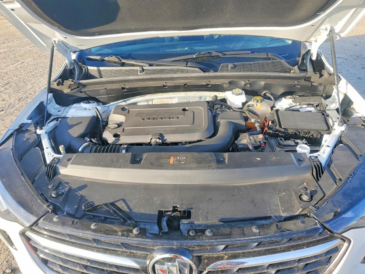 2023 BUICK ENVISION ESSENCE photo 12