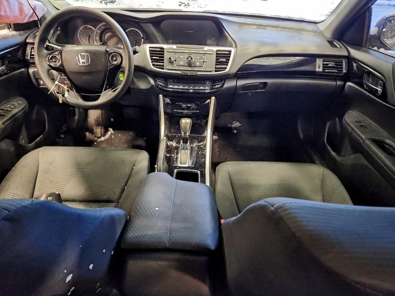 2016 HONDA ACCORD LX photo 8