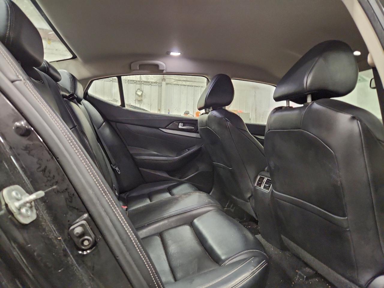 2017 NISSAN MAXIMA 3.5 SV photo 10