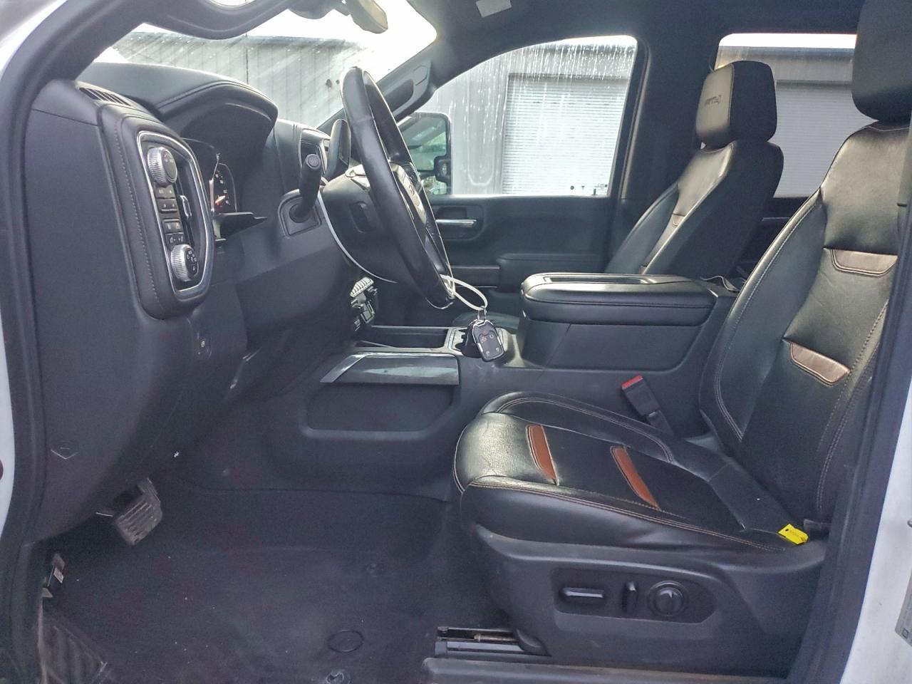 2020 GMC SIERRA K2500 AT4 photo 19