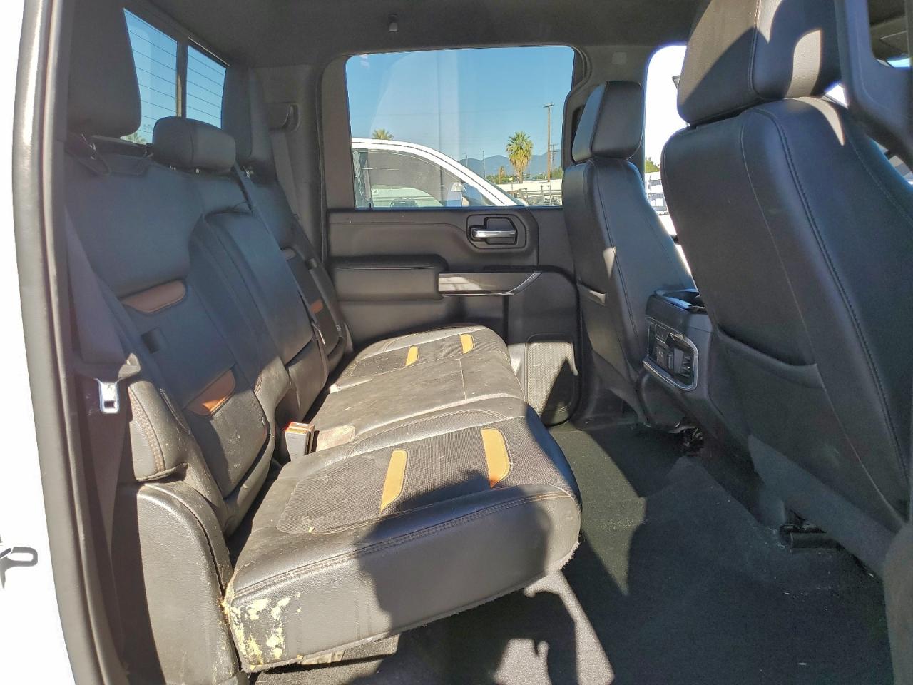 2020 GMC SIERRA K2500 AT4 photo 28
