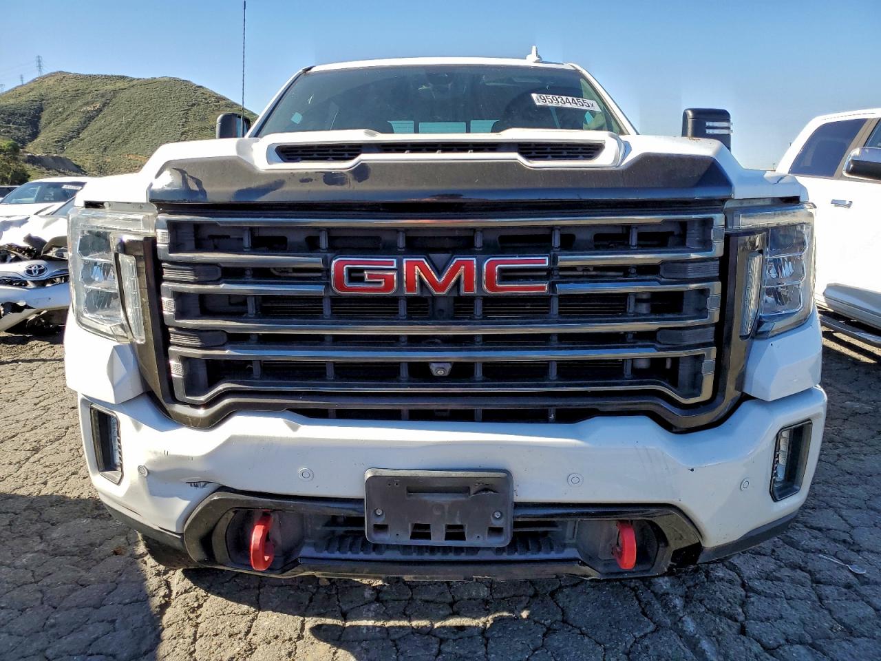 2020 GMC SIERRA K2500 AT4 photo 13
