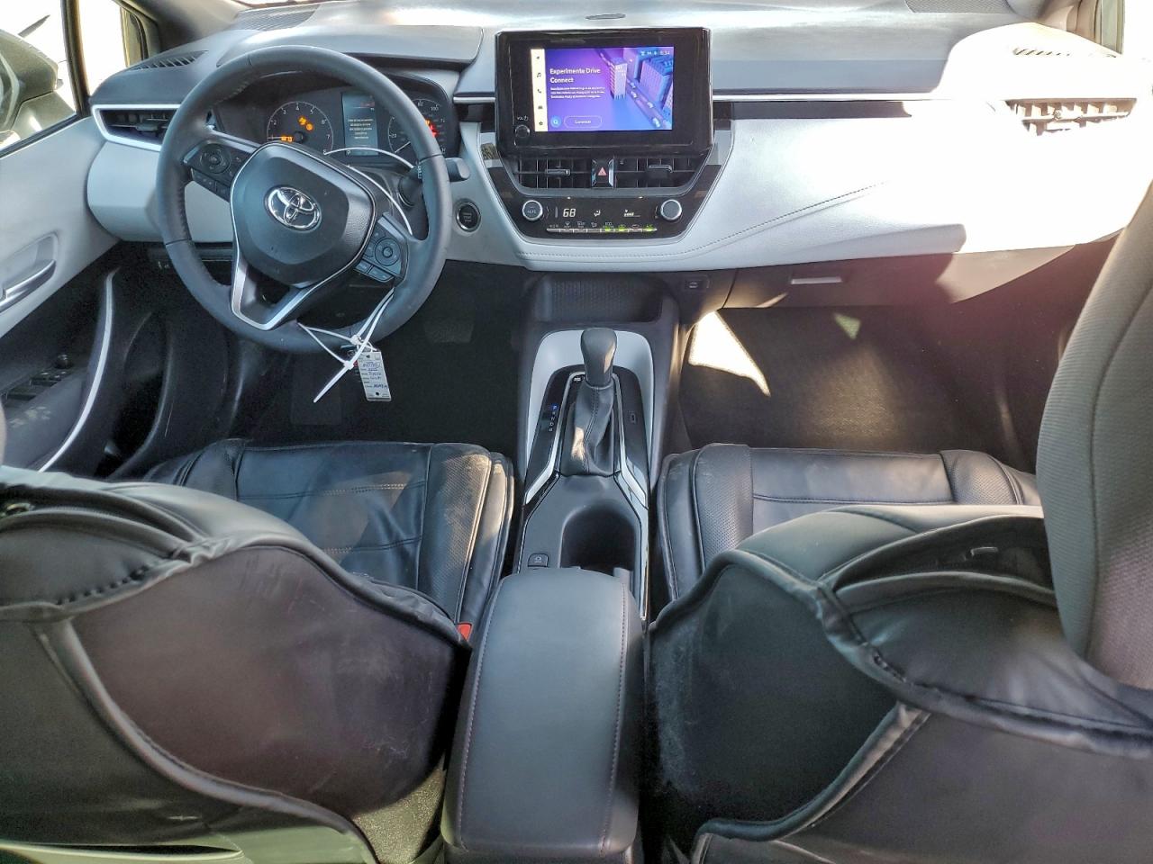2025 TOYOTA COROLLA SE photo 15