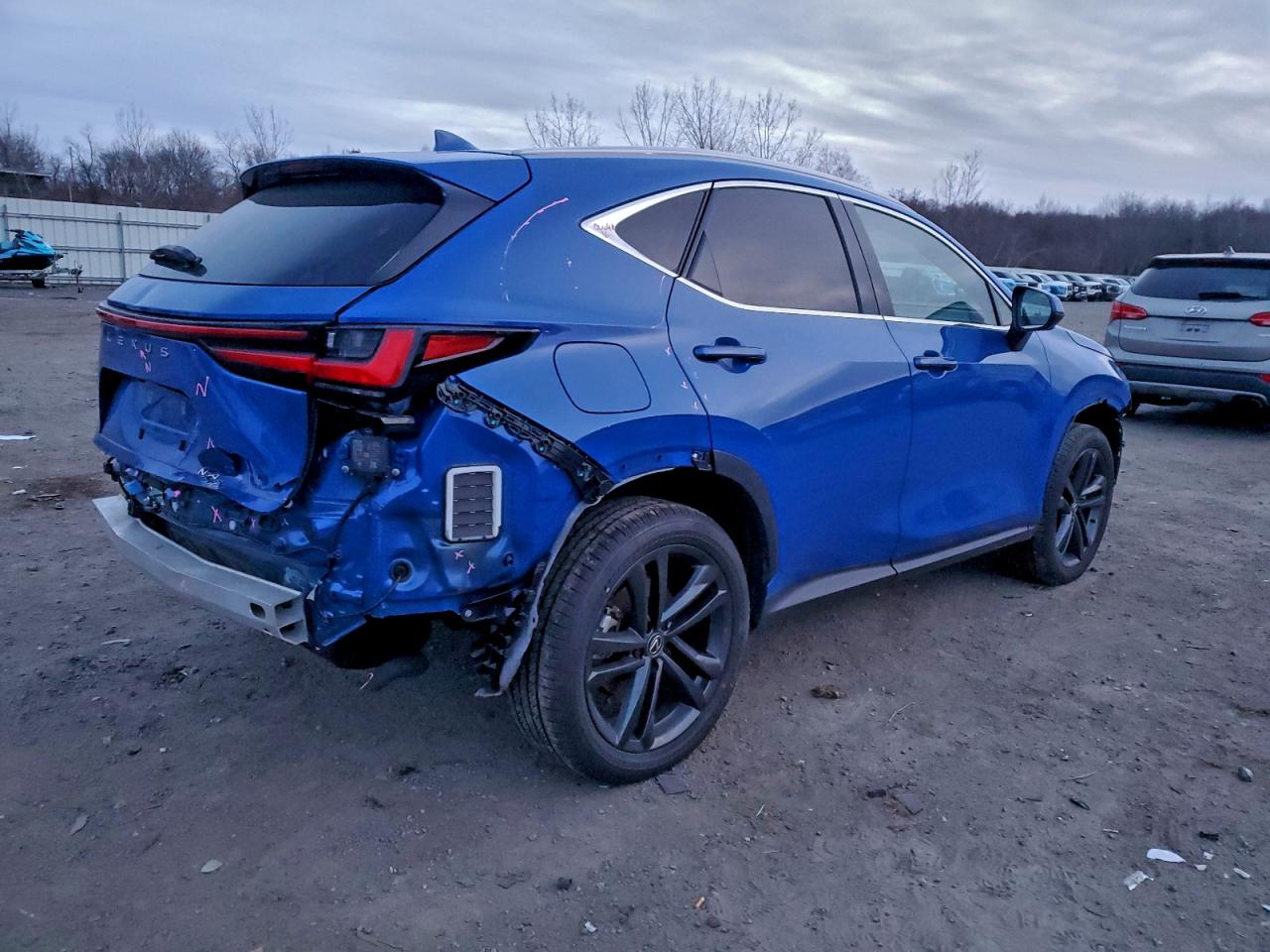 2025 LEXUS NX 450H LUXURY photo 5