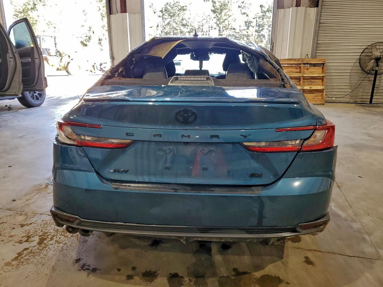 2025 TOYOTA CAMRY XSE photo 21