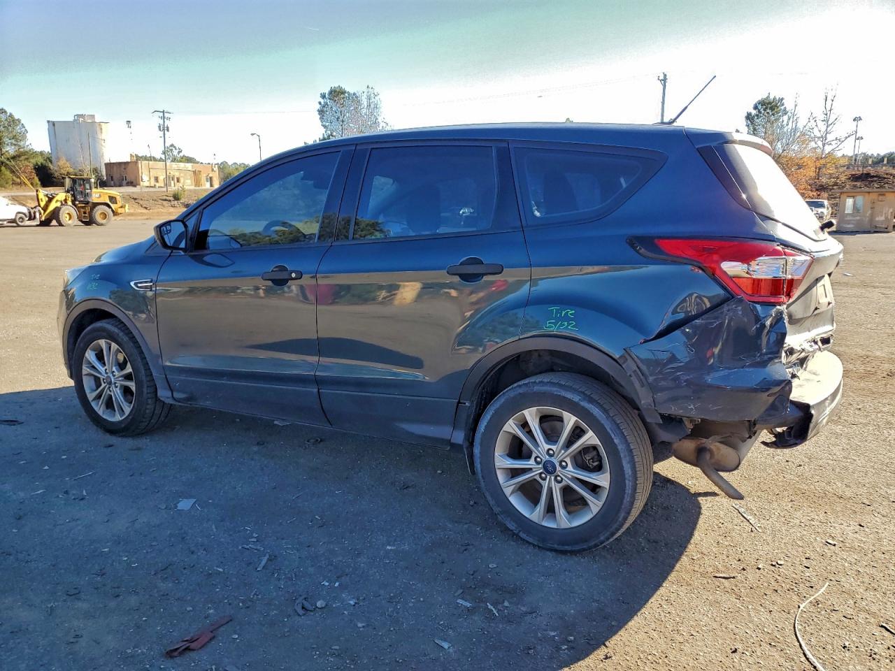 2019 FORD ESCAPE photo 2