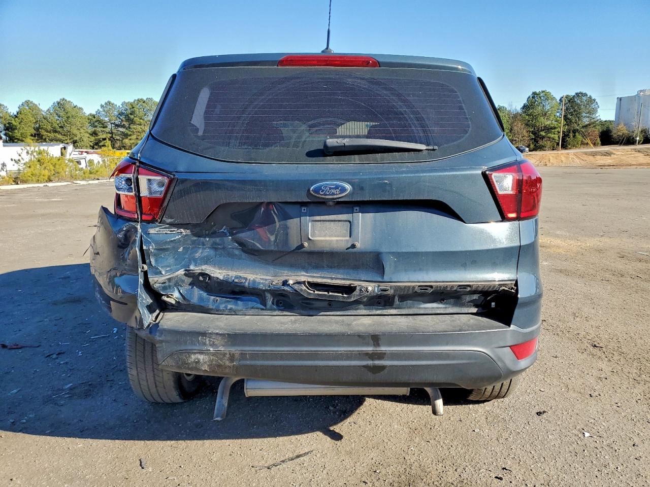 2019 FORD ESCAPE photo 6