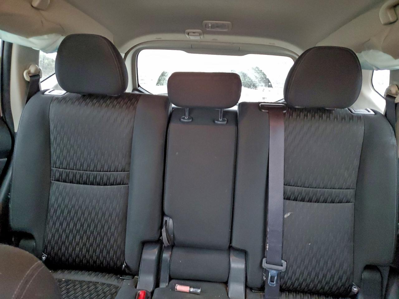 2019 NISSAN ROGUE S photo 19