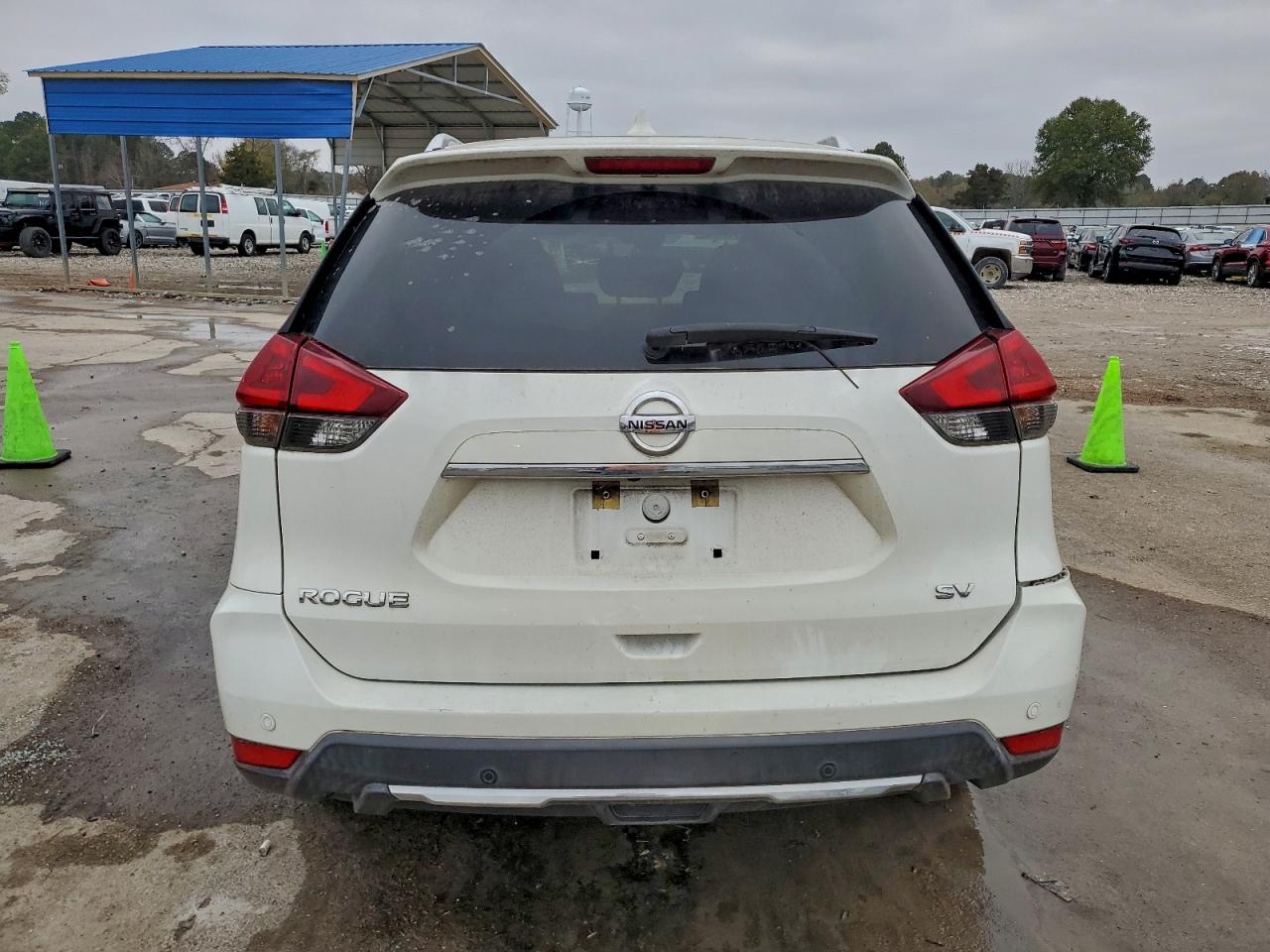 2019 NISSAN ROGUE S photo 11
