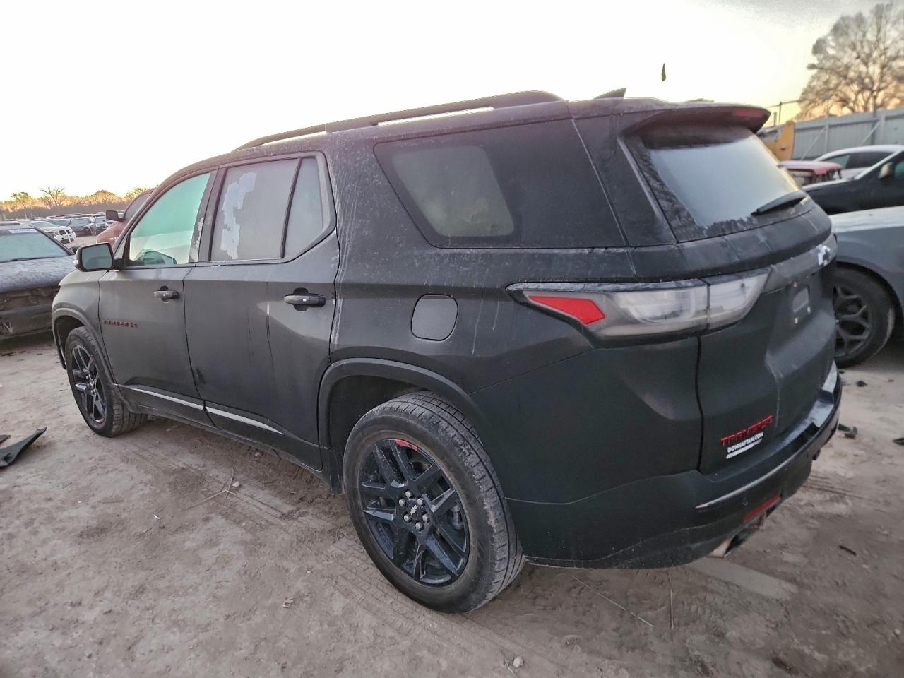 2020 CHEVROLET TRAVERSE PREMIER photo 4