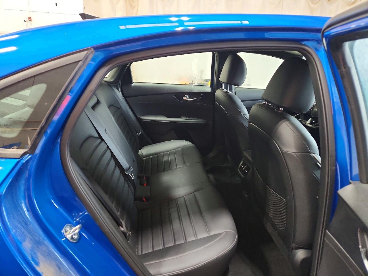 2024 KIA FORTE GT LINE photo 19