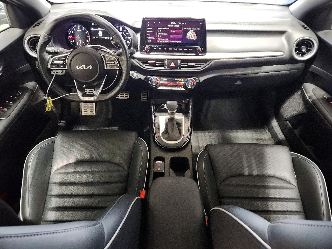 2024 KIA FORTE GT LINE photo 15