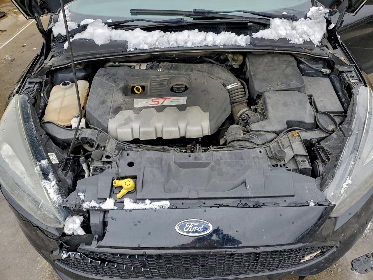 2017 FORD FOCUS ST photo 11