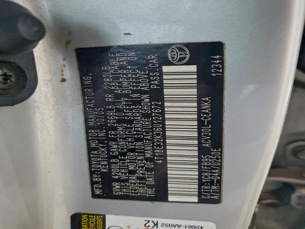 2006 TOYOTA CAMRY LE photo 12