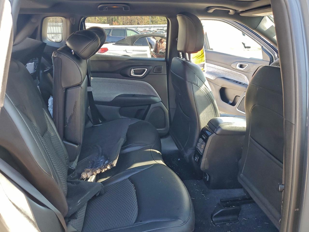 2024 JEEP COMPASS LATITUDE photo 10