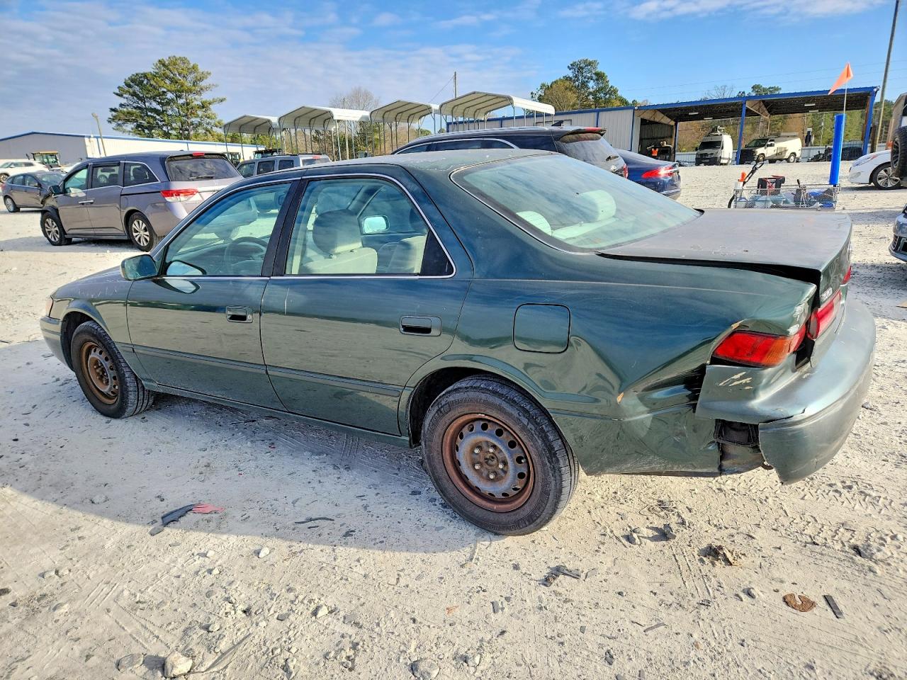 1999 TOYOTA CAMRY LE photo 3
