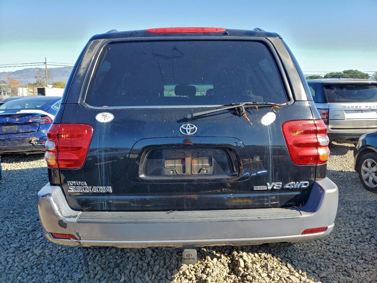 2001 TOYOTA SEQUOIA SR5 photo 6