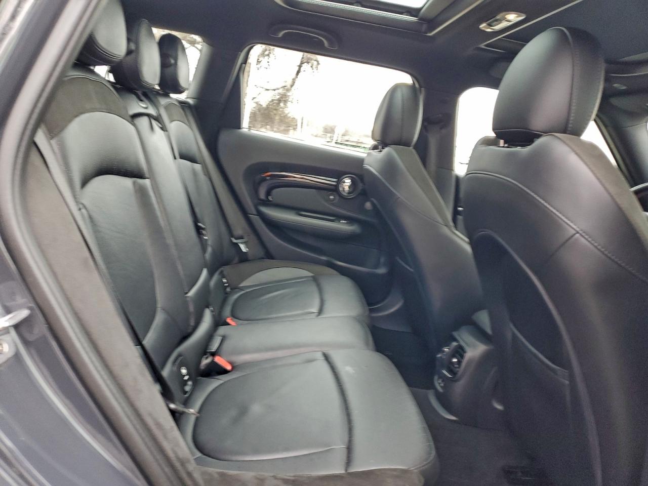 2019 MINI COOPER JCW CLUBMAN photo 10