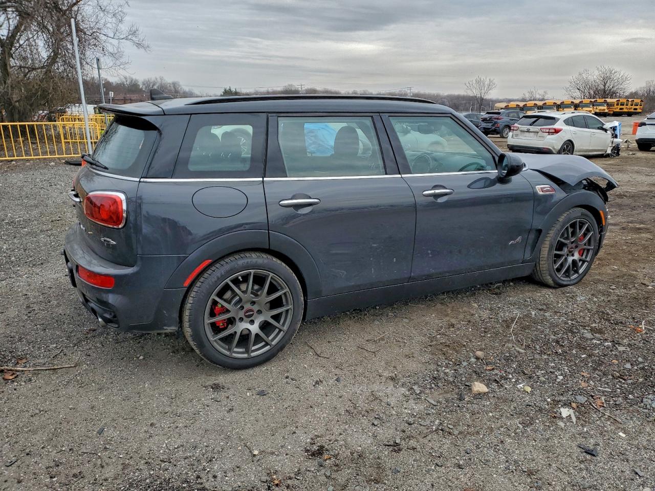2019 MINI COOPER JCW CLUBMAN photo 3