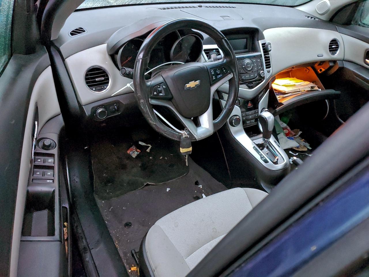 2011 CHEVROLET CRUZE LT photo 15