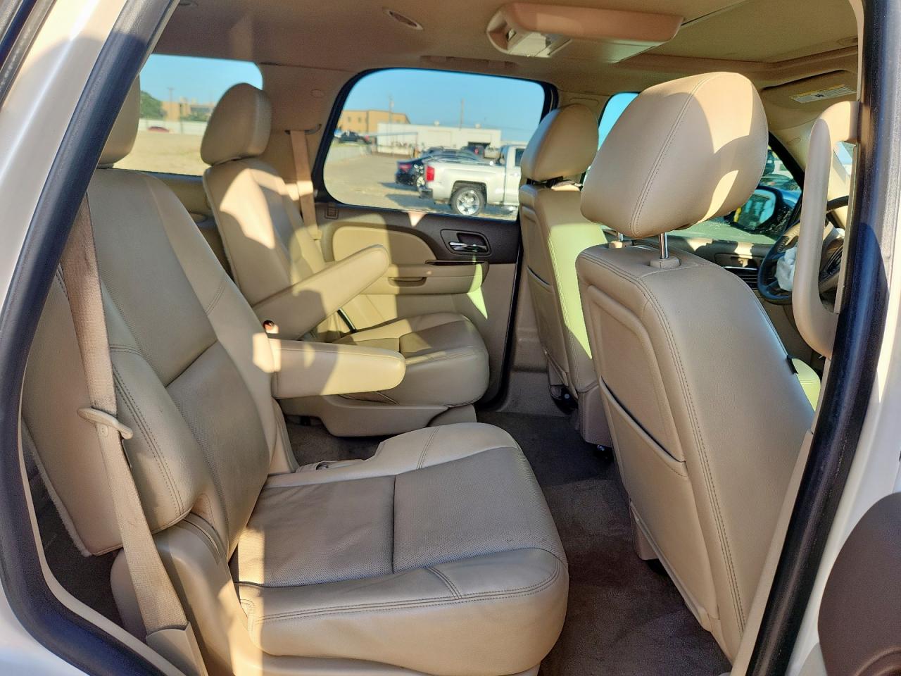 2013 CHEVROLET TAHOE K1500 LTZ photo 11