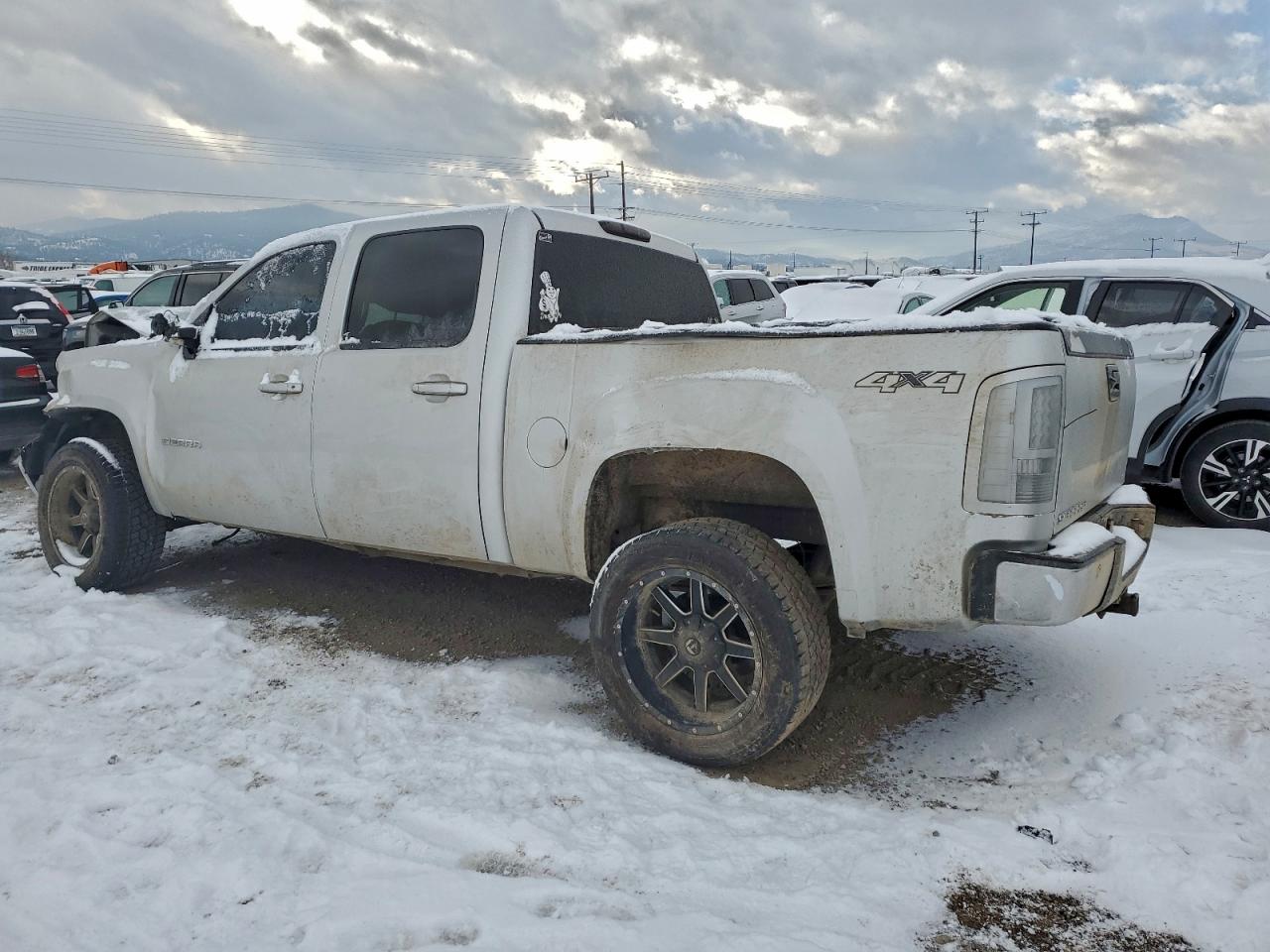 2011 GMC SIERRA K1500 SLT photo 3