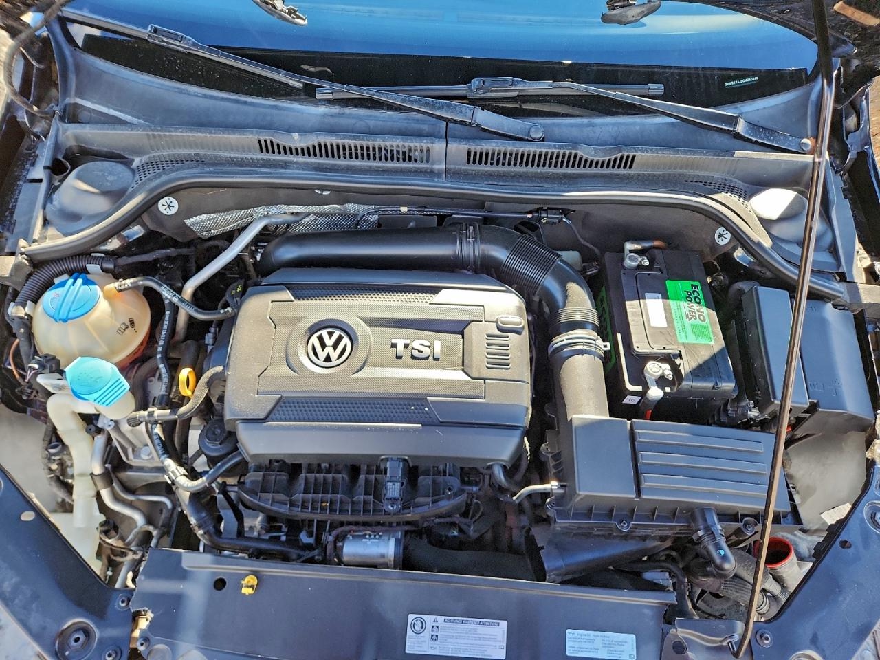 2016 VOLKSWAGEN JETTA SPORT photo 21