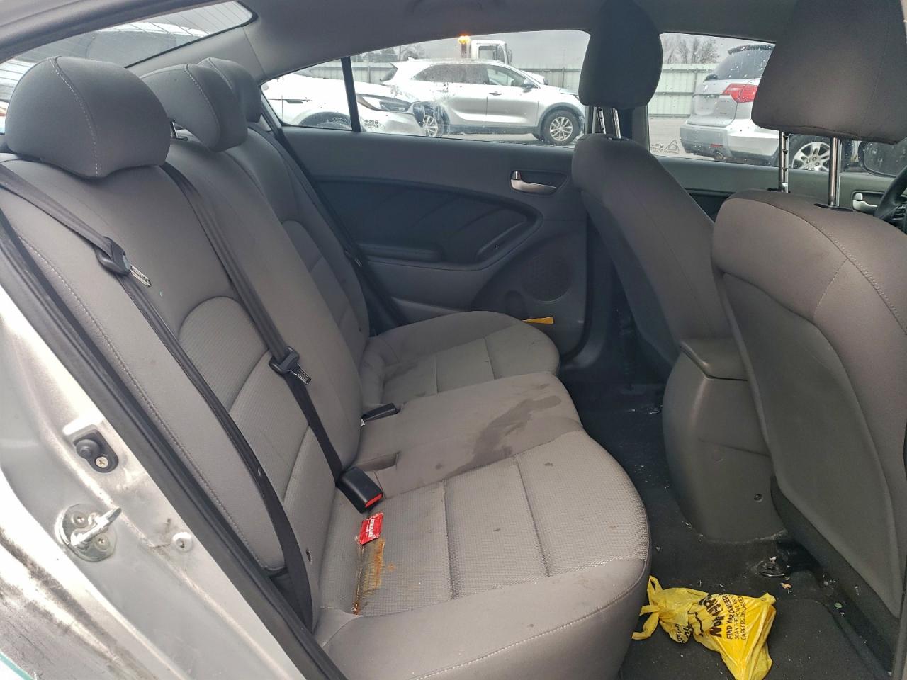 2018 KIA FORTE LX photo 19