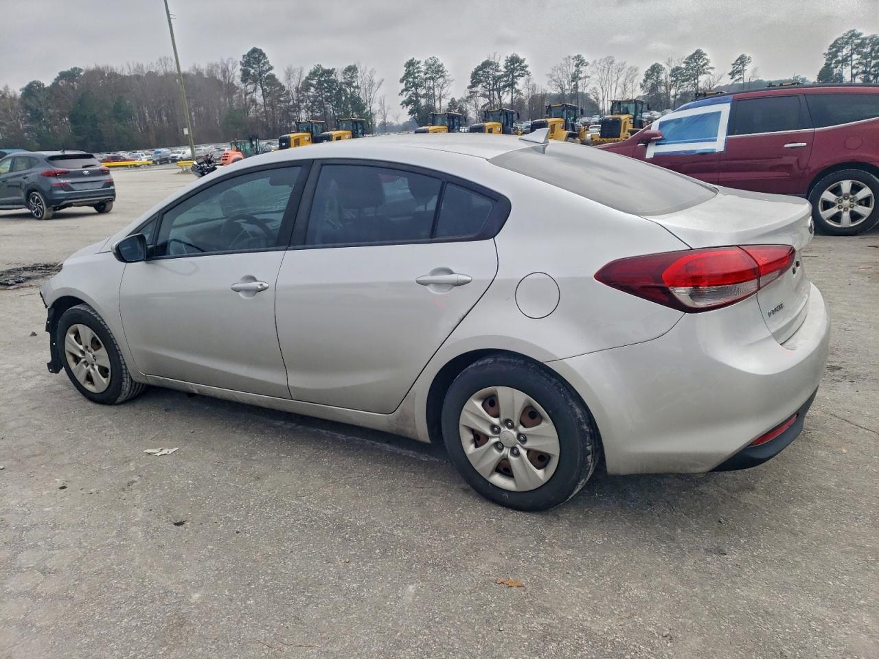 2018 KIA FORTE LX photo 3