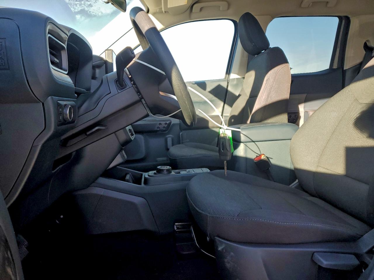 2025 FORD MAVERICK XL photo 13