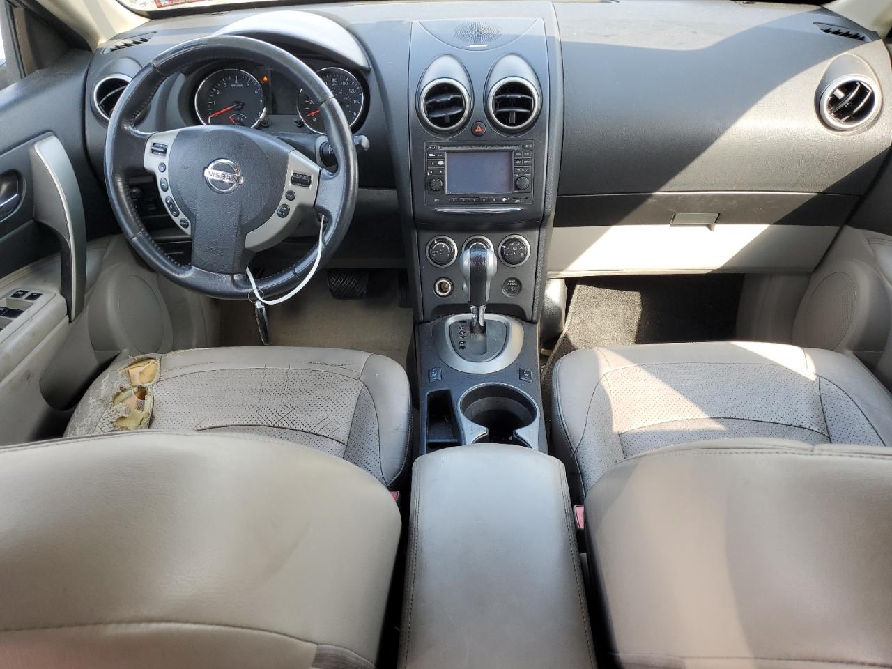 2011 NISSAN ROGUE S photo 8