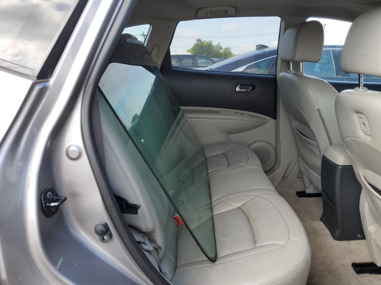 2011 NISSAN ROGUE S photo 11