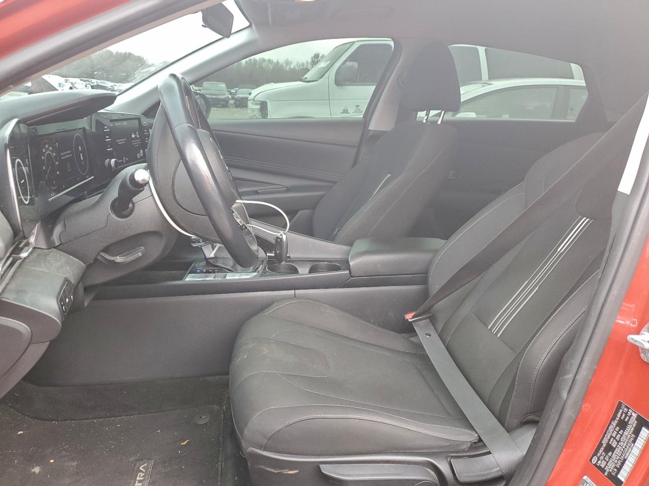 2021 HYUNDAI ELANTRA SEL photo 7