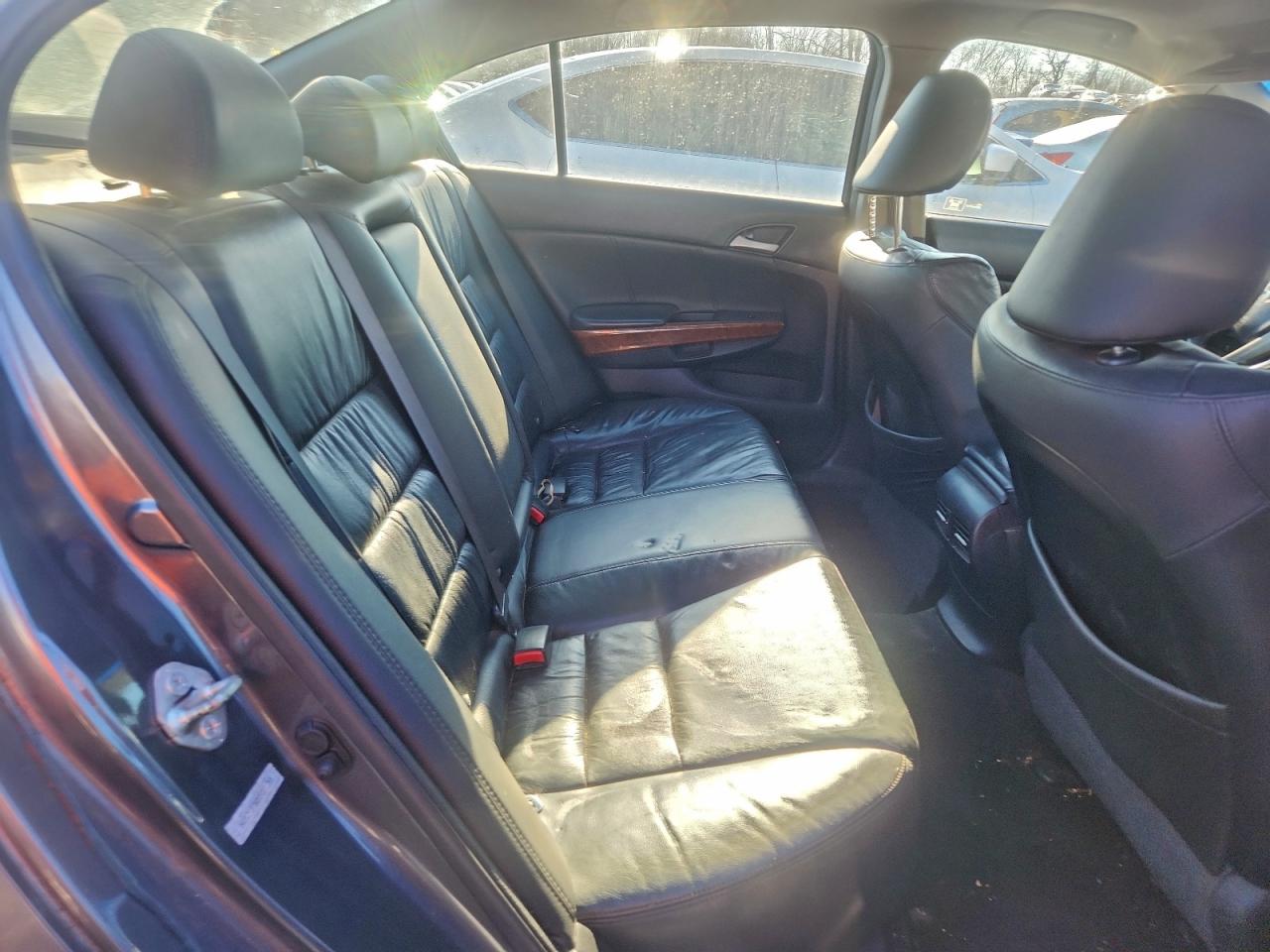 2011 HONDA ACCORD EXL photo 10