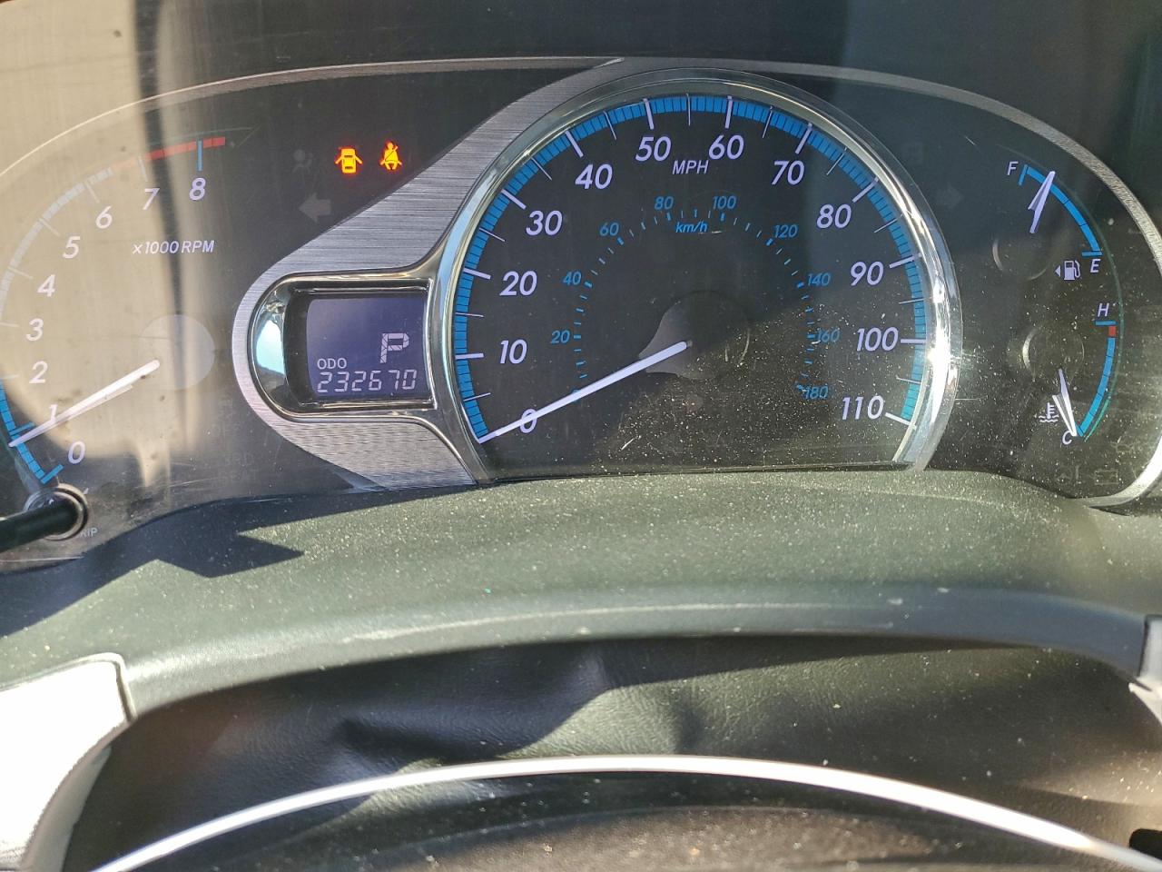 2014 TOYOTA SIENNA XLE photo 9
