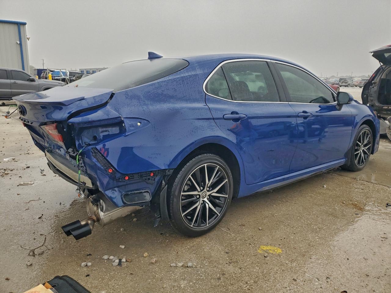 2024 TOYOTA CAMRY SE photo 5