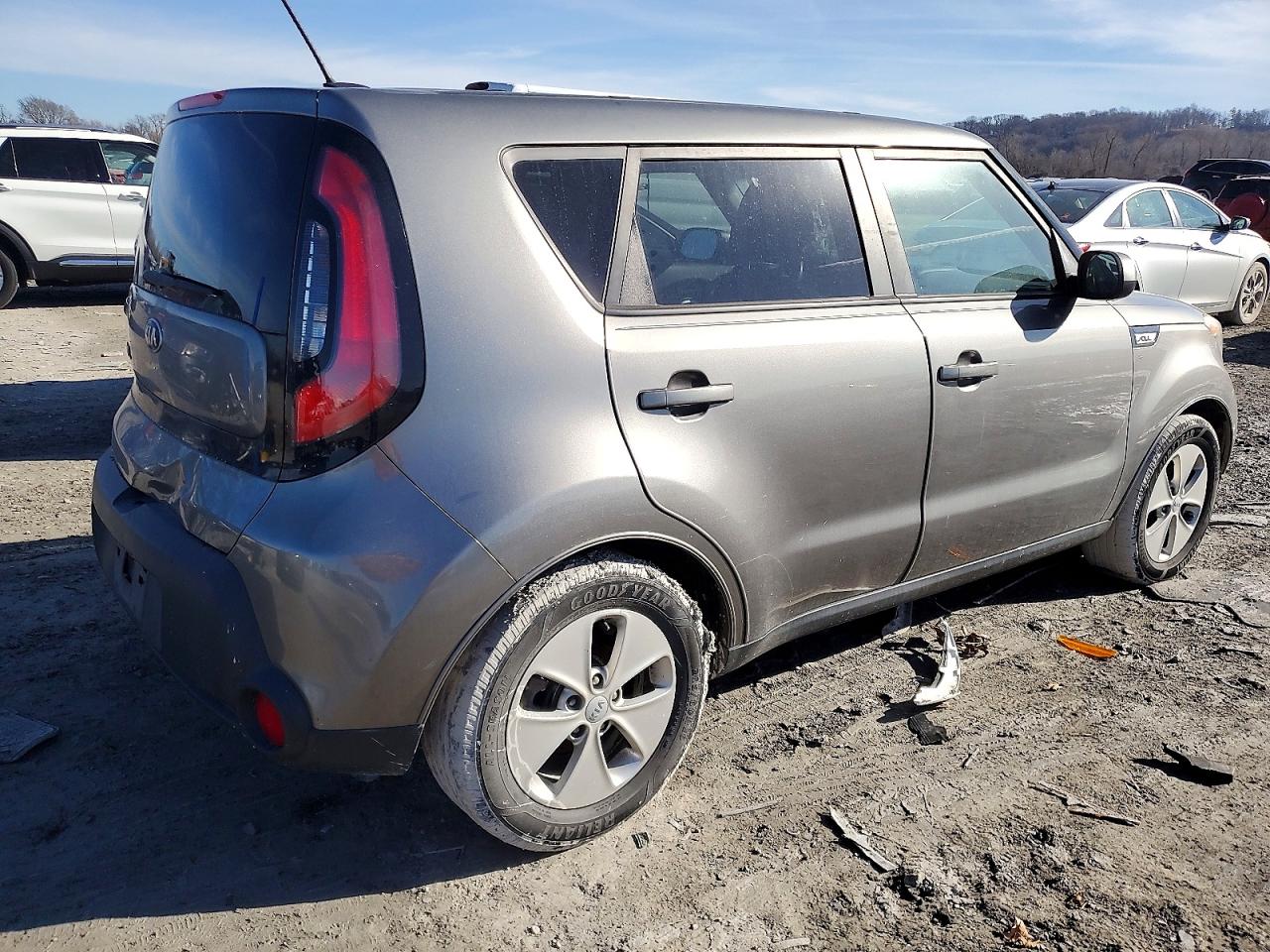 2016 KIA SOUL photo 3