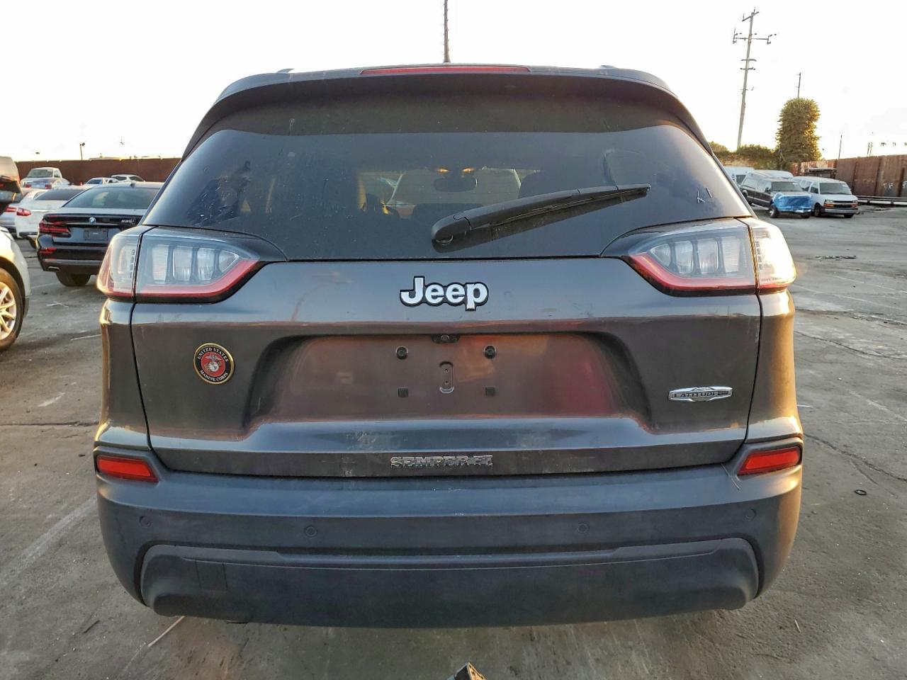 2021 JEEP CHEROKEE LATITUDE PLUS photo 6