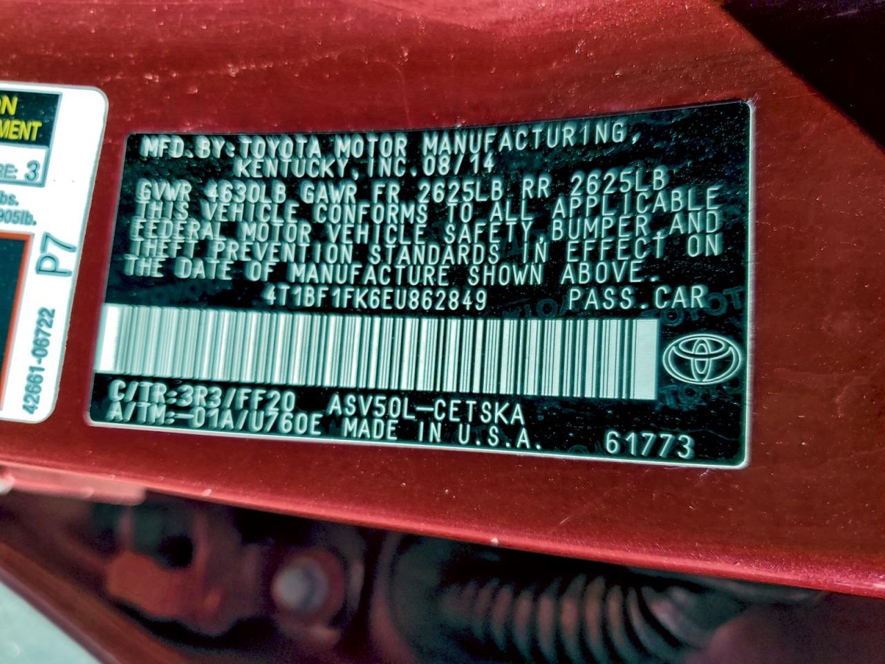 2014 TOYOTA CAMRY SE photo 25