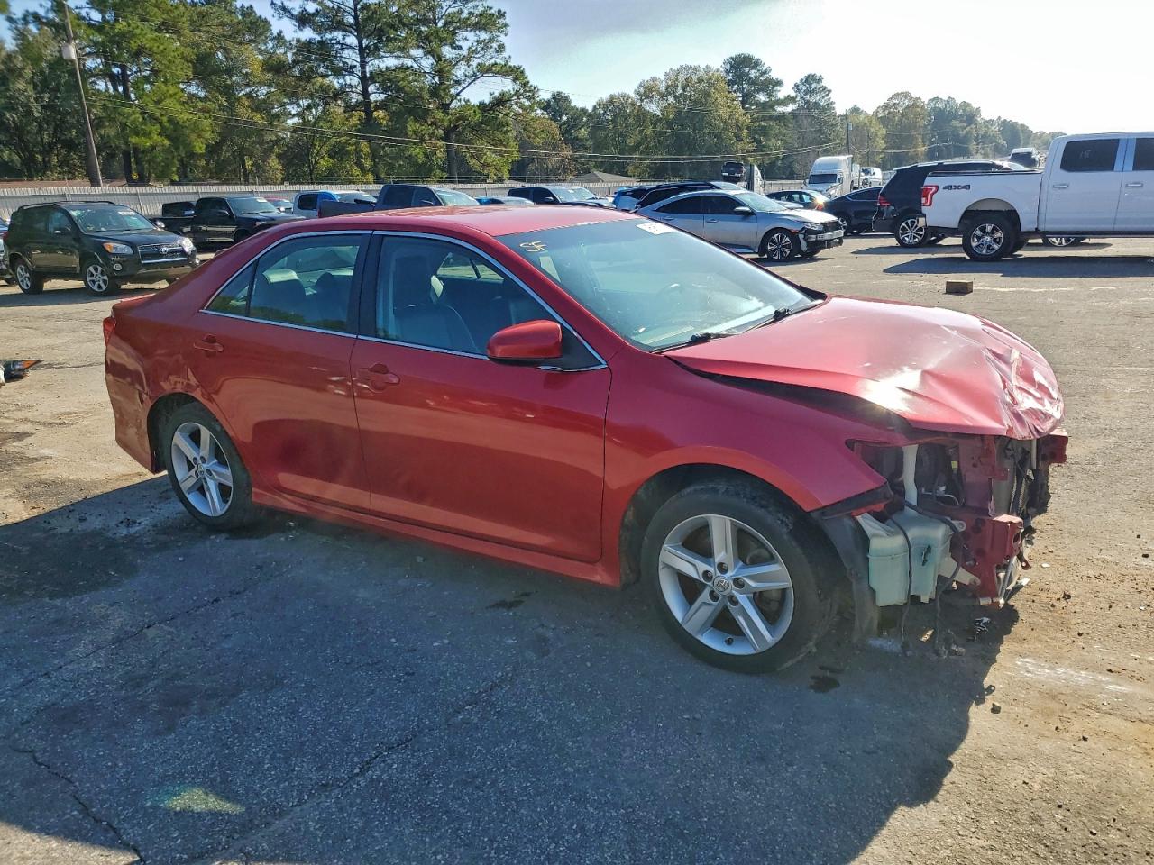 2014 TOYOTA CAMRY SE photo 7