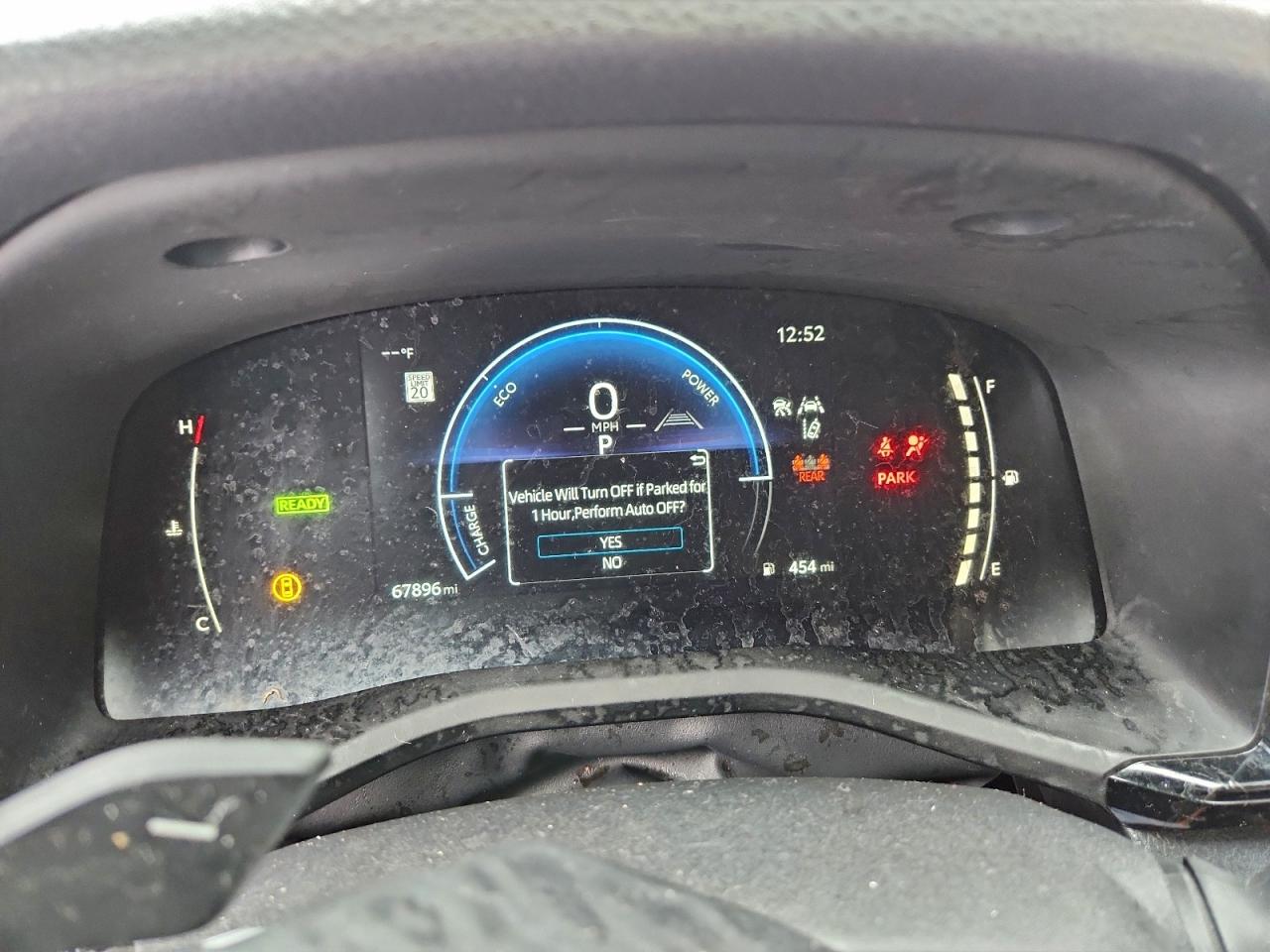 2025 TOYOTA CAMRY XSE photo 9
